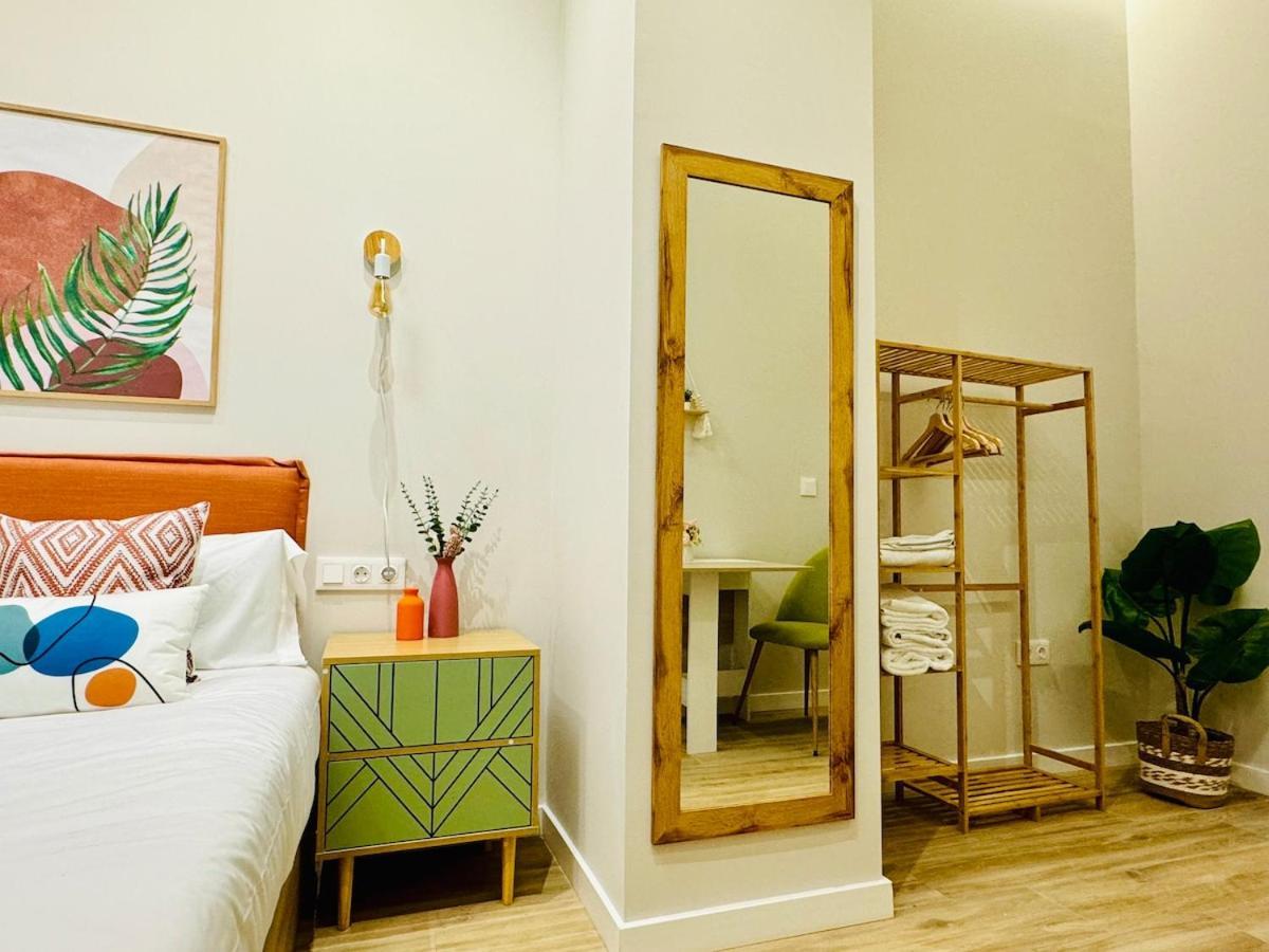 Modern & Cozy Flat Close To Center Apartment *